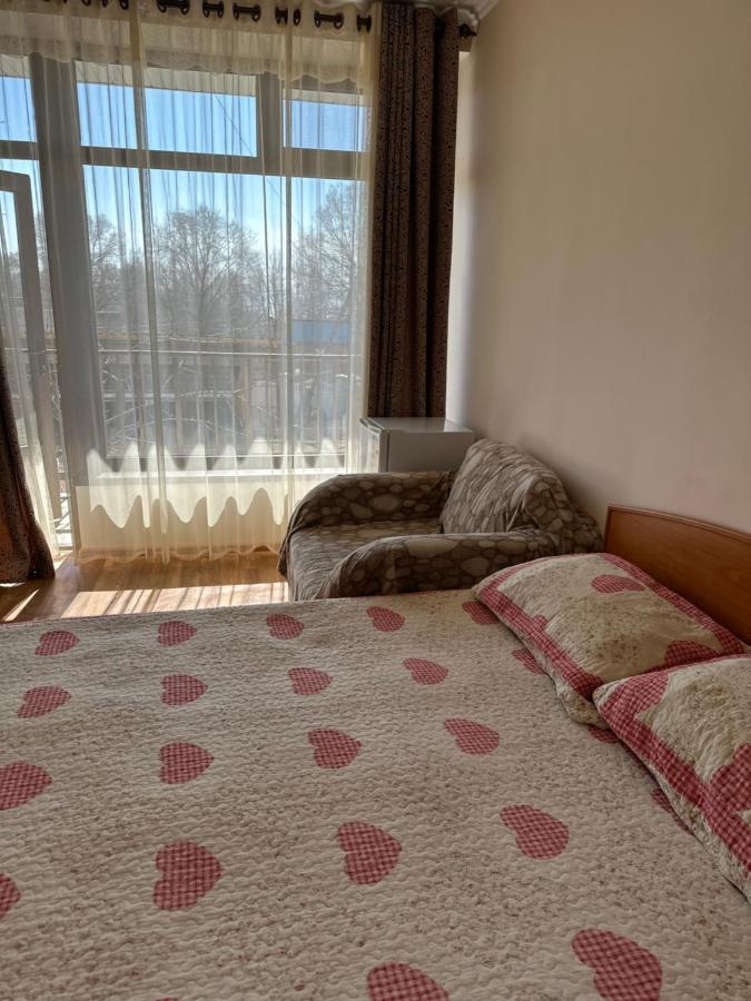 Гостевой Дом "Kalinka" Cholpon-Ata Esterno foto